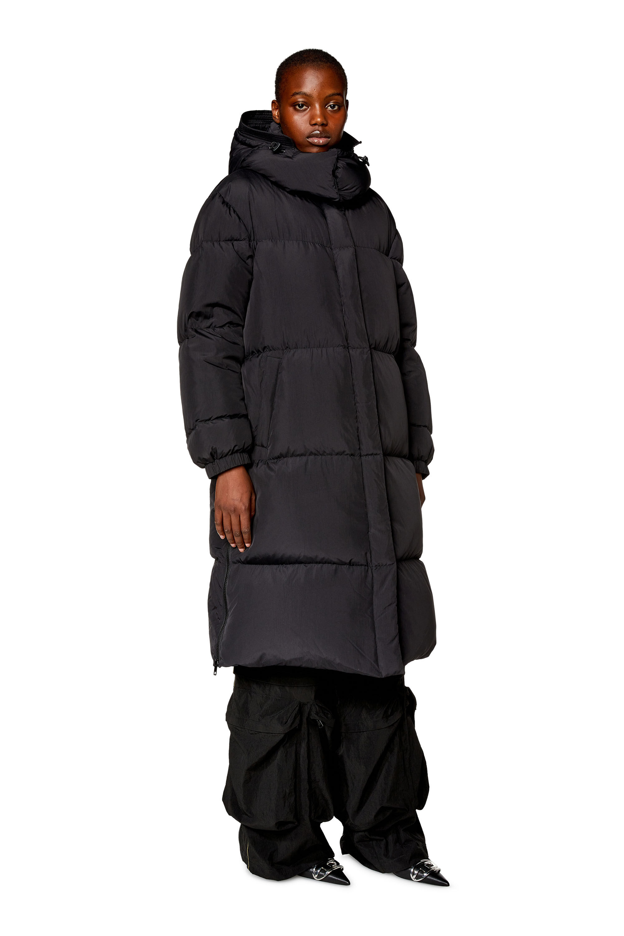 Diesel - W-PEYT, Woman's Down coat in recycled nylon taslan in Black - 1