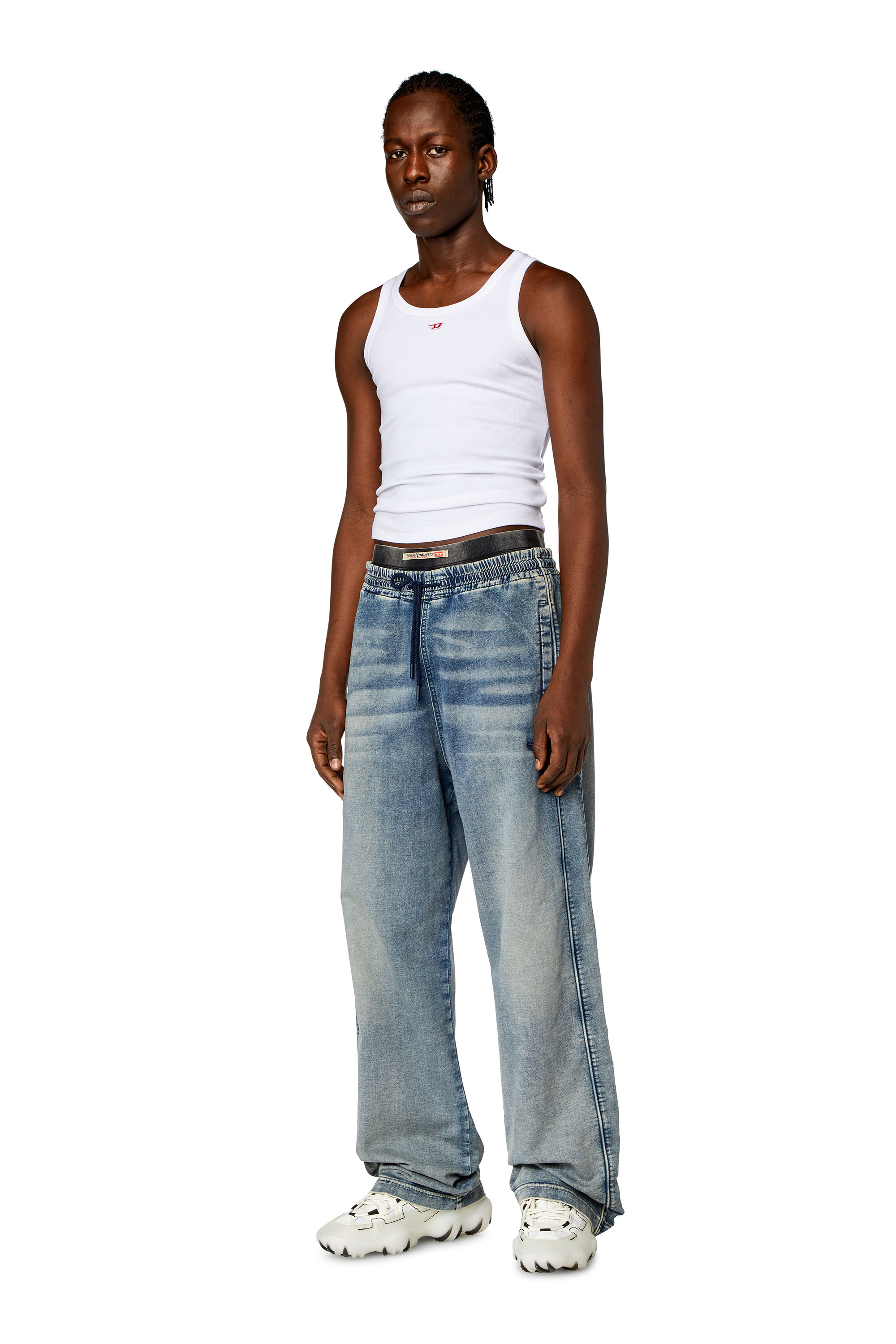 Diesel - Unisex's Relaxed D-Martyans Track Denim 068JS, Medium blue - 2