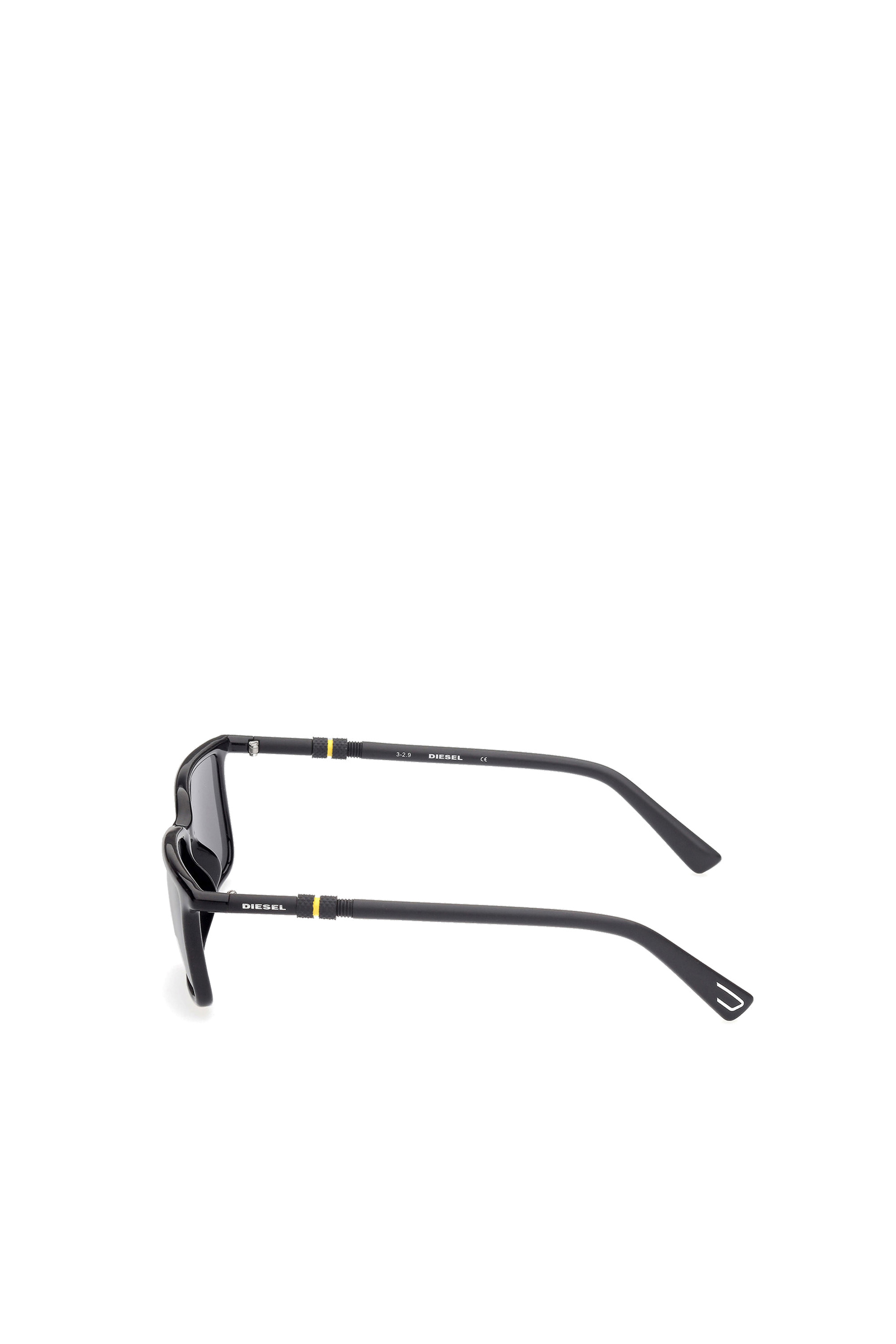 Diesel - DL0331, Man's Navigator sunglasses in injected acetate in Black - 3