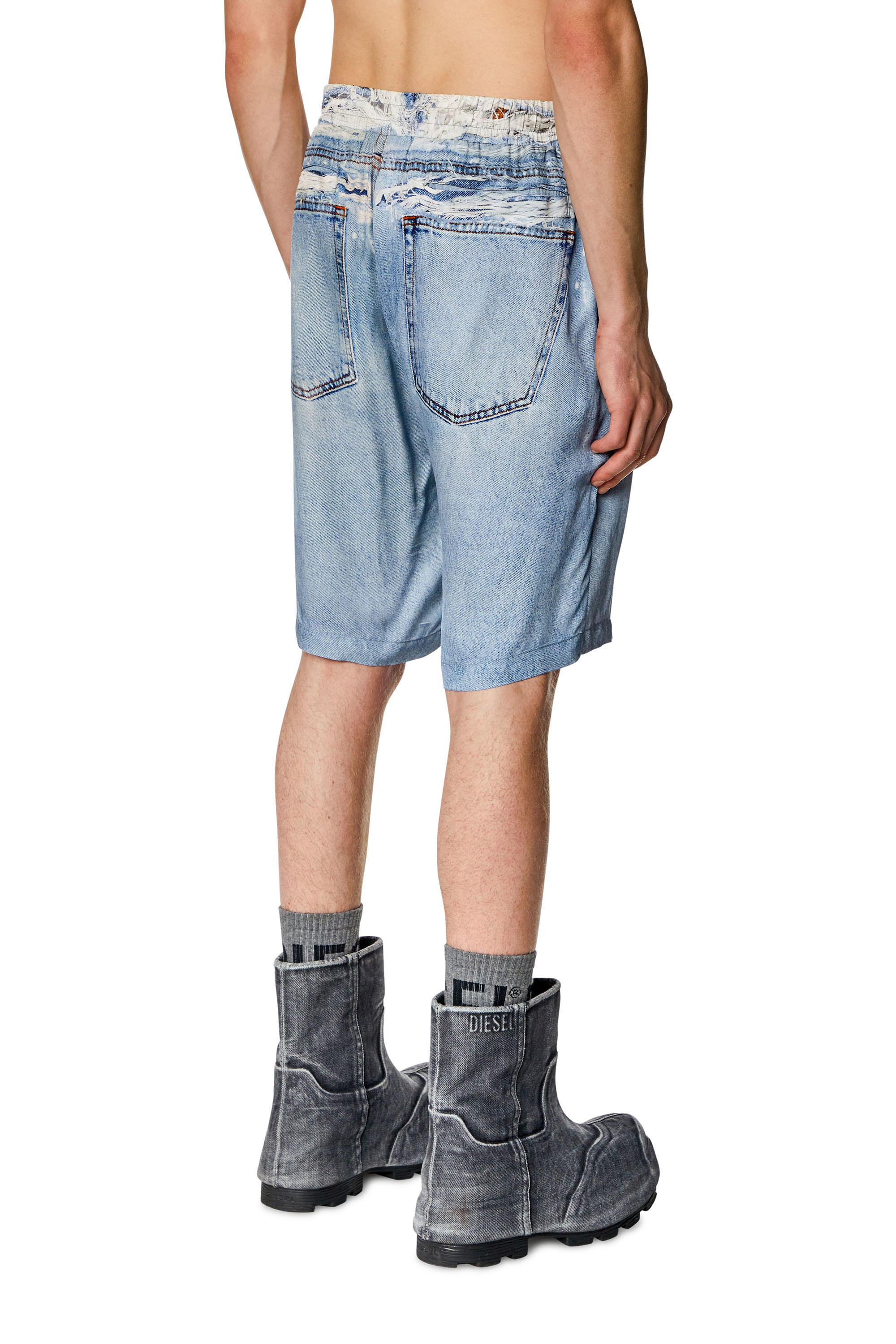 Diesel - P-ALSTON-SHORT, Man's Shorts with Tiger Breaks denim print in Blue - 4