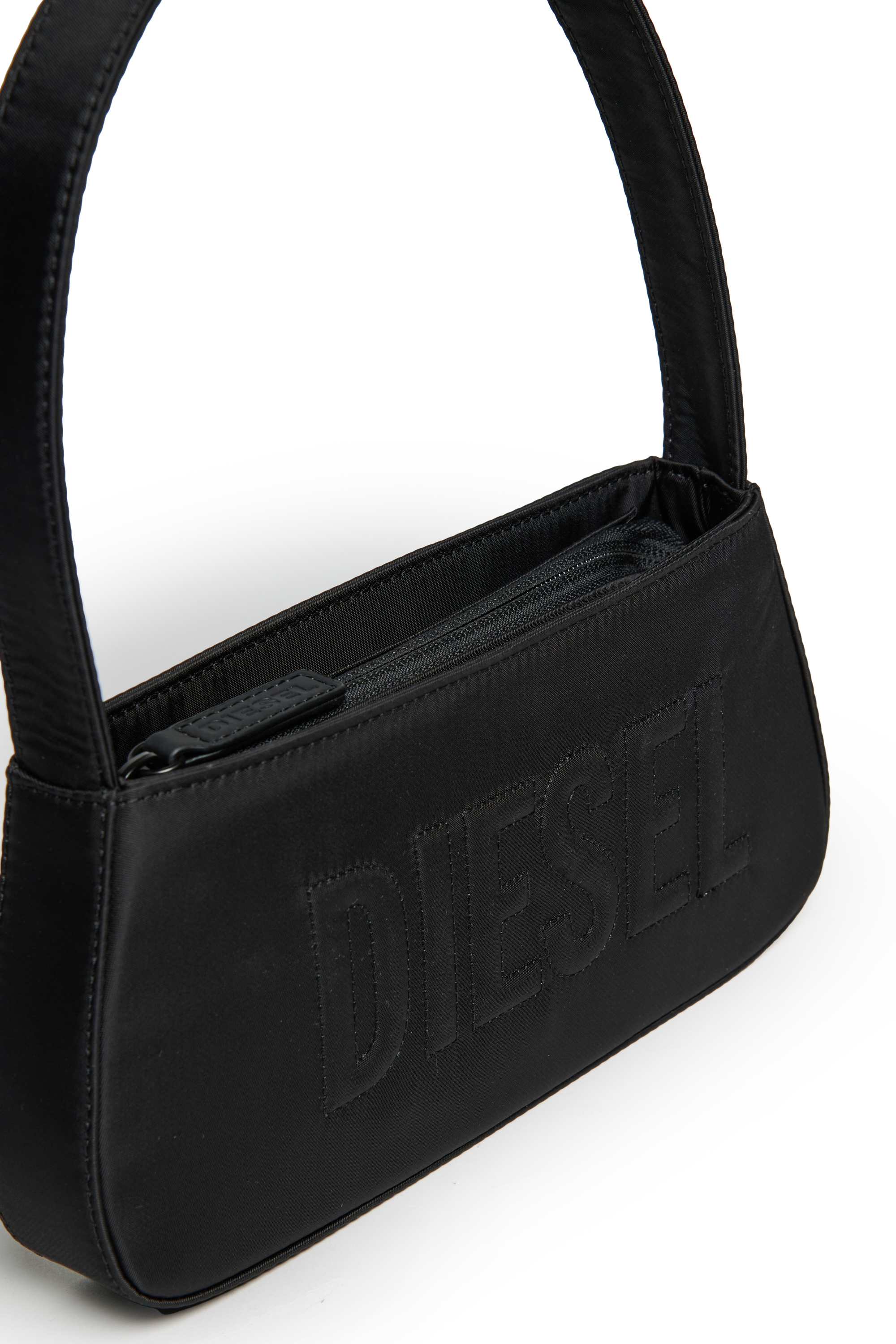 WDELIA, Black