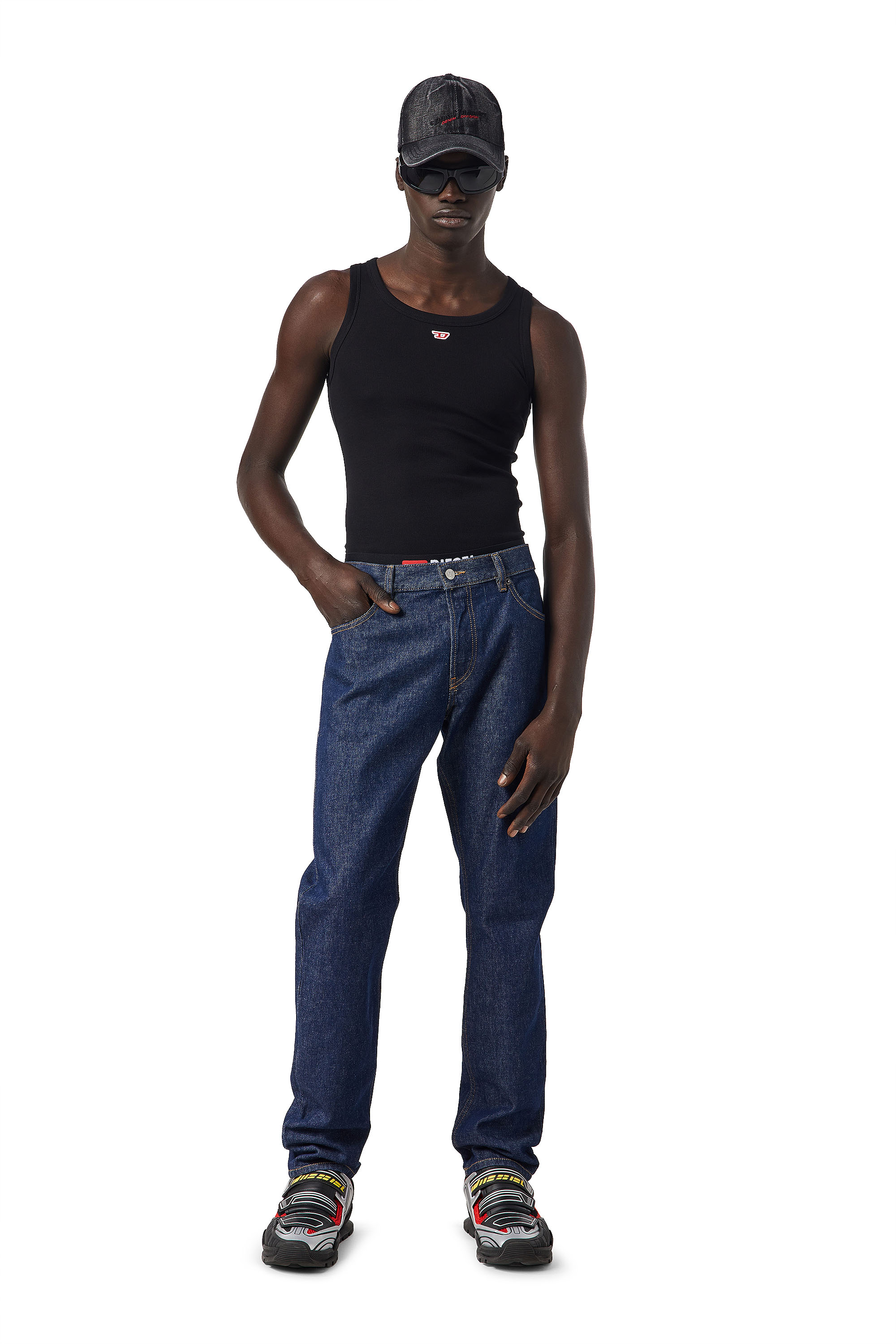 Diesel - Straight Jeans 1995 D-Sark Z9B85, Man's Straight Jeans - 1995 D-Sark in Dark Blue - 2