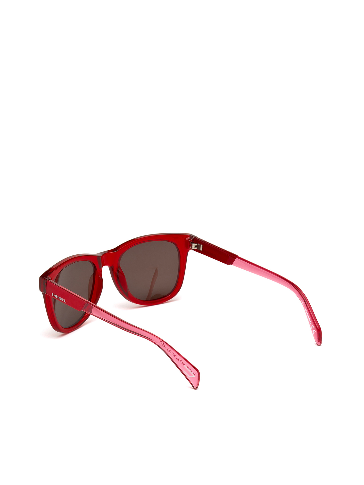 DL0135, Red