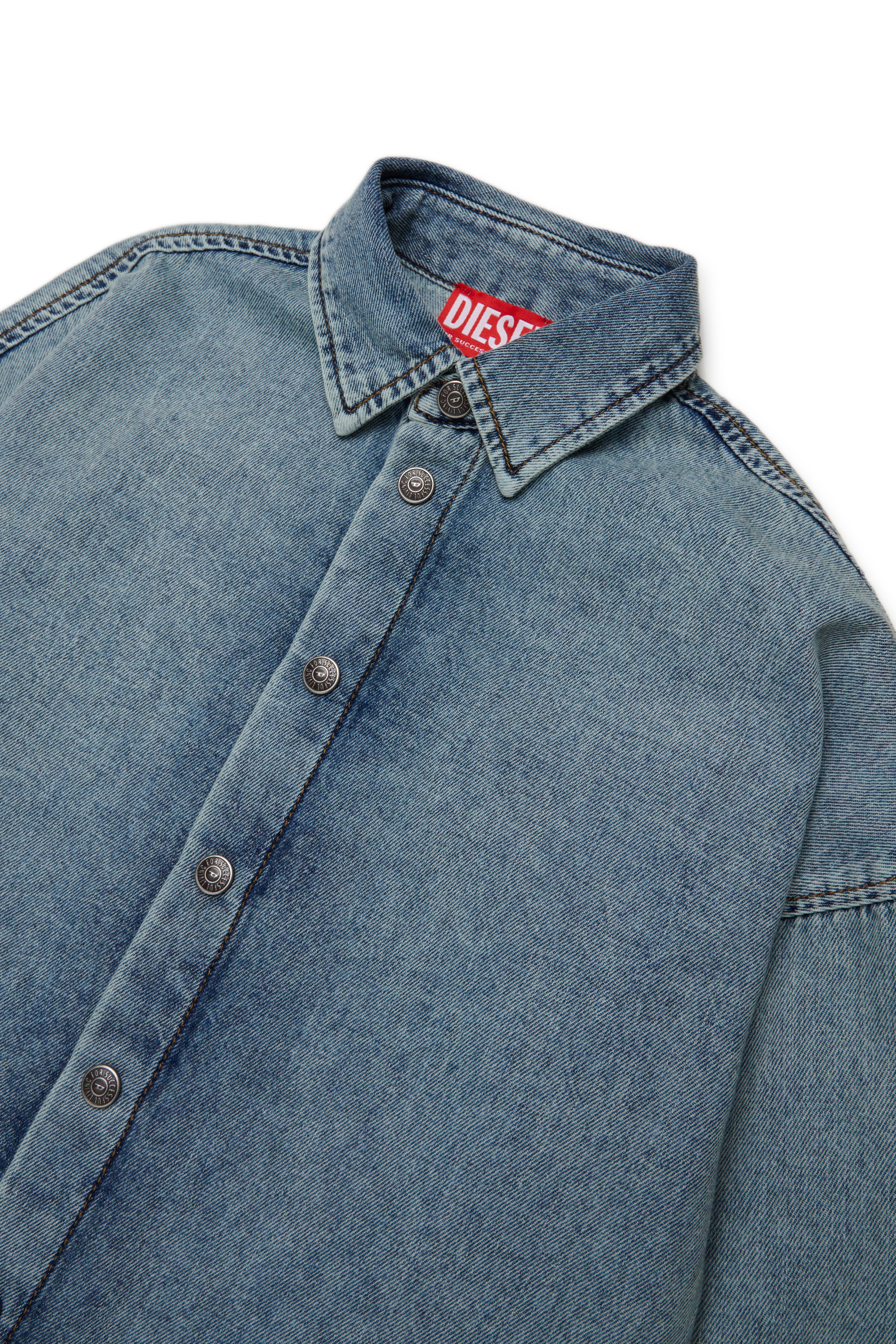 CKAMA, Medium blue