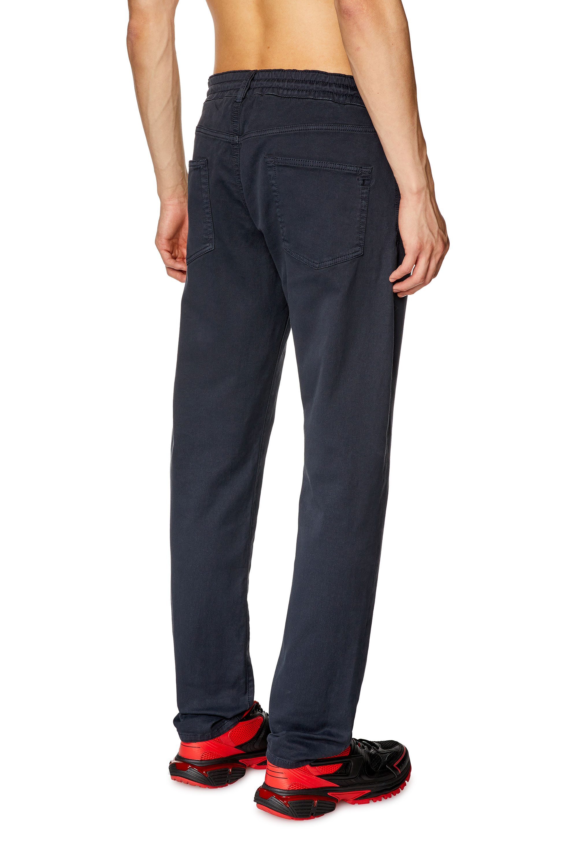 Diesel - Man's Slim 2060 D-Strukt Joggjeans® 068DY, Blue - 4