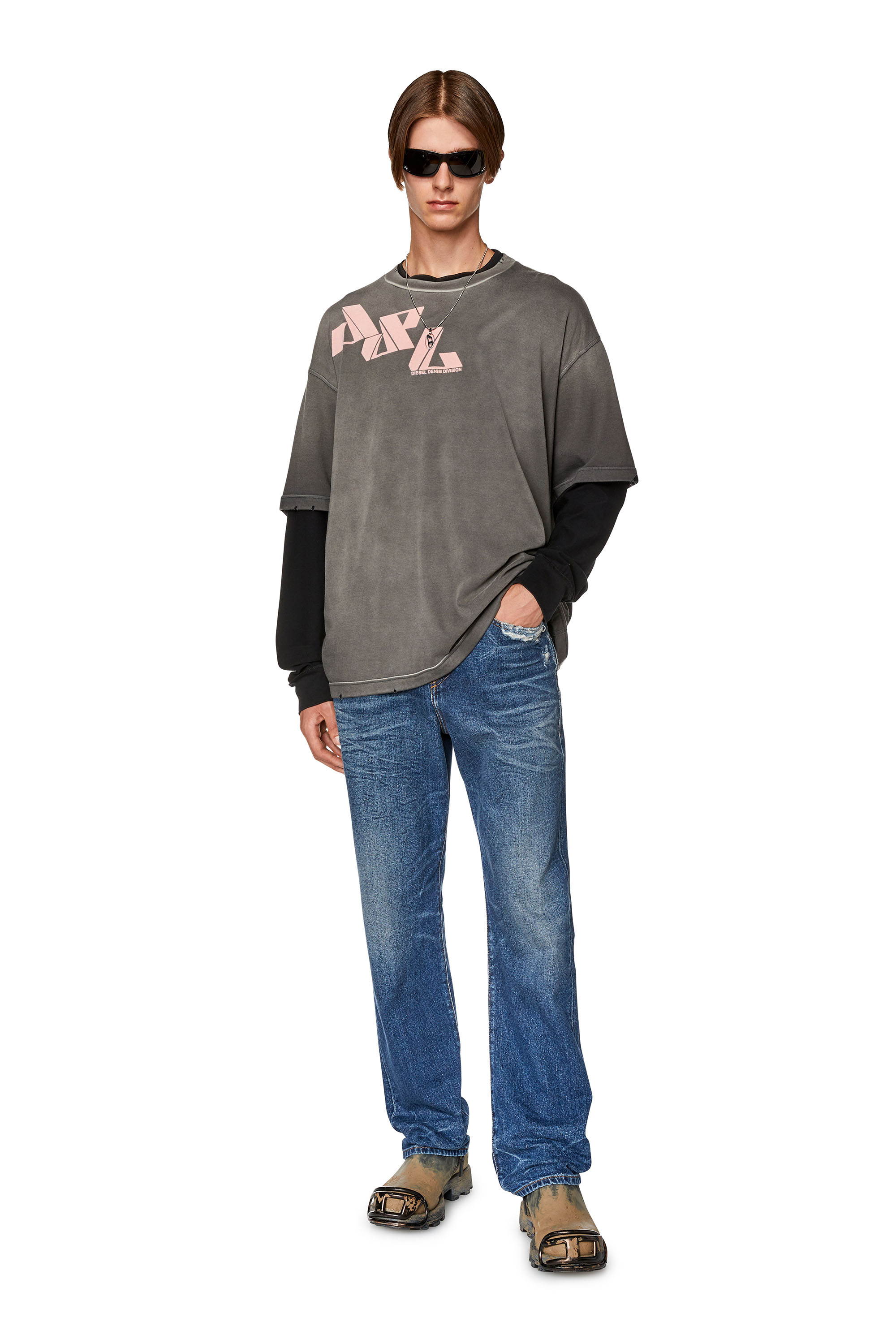 Diesel - Straight Jeans 2020 D-Viker 007Q2, Man's Straight Jeans - 2020 D-Viker in Medium blue - 2