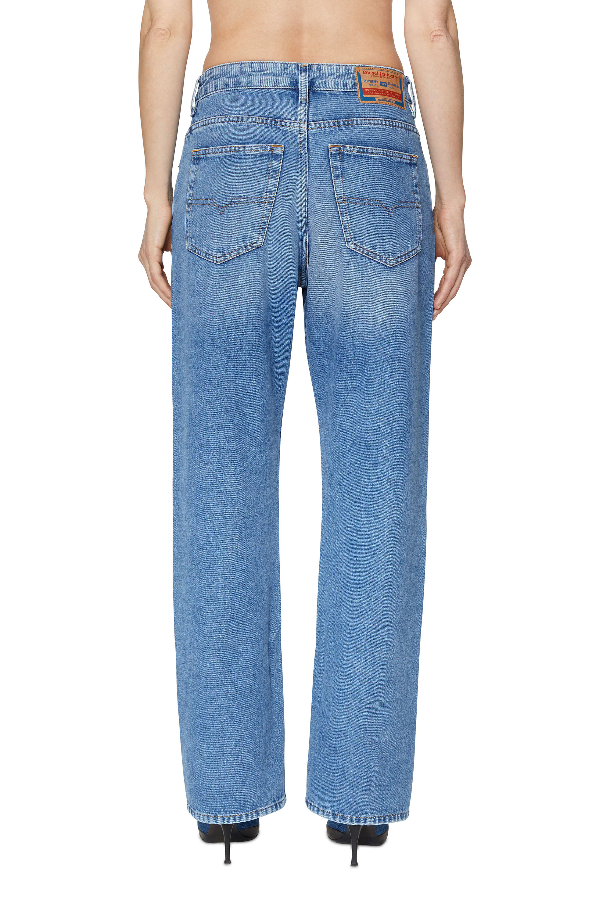 Diesel - Straight Jeans 1999 D-Reggy 09C16, Woman's Straight Jeans - 1999 D-Reggy in Medium blue - 4