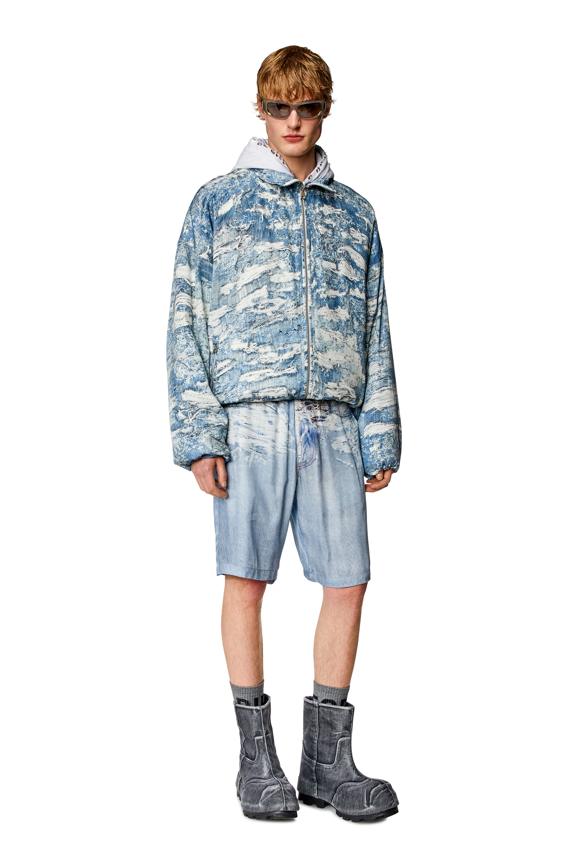 Diesel - P-ALSTON-SHORT, Man's Shorts with Tiger Breaks denim print in Blue - 2