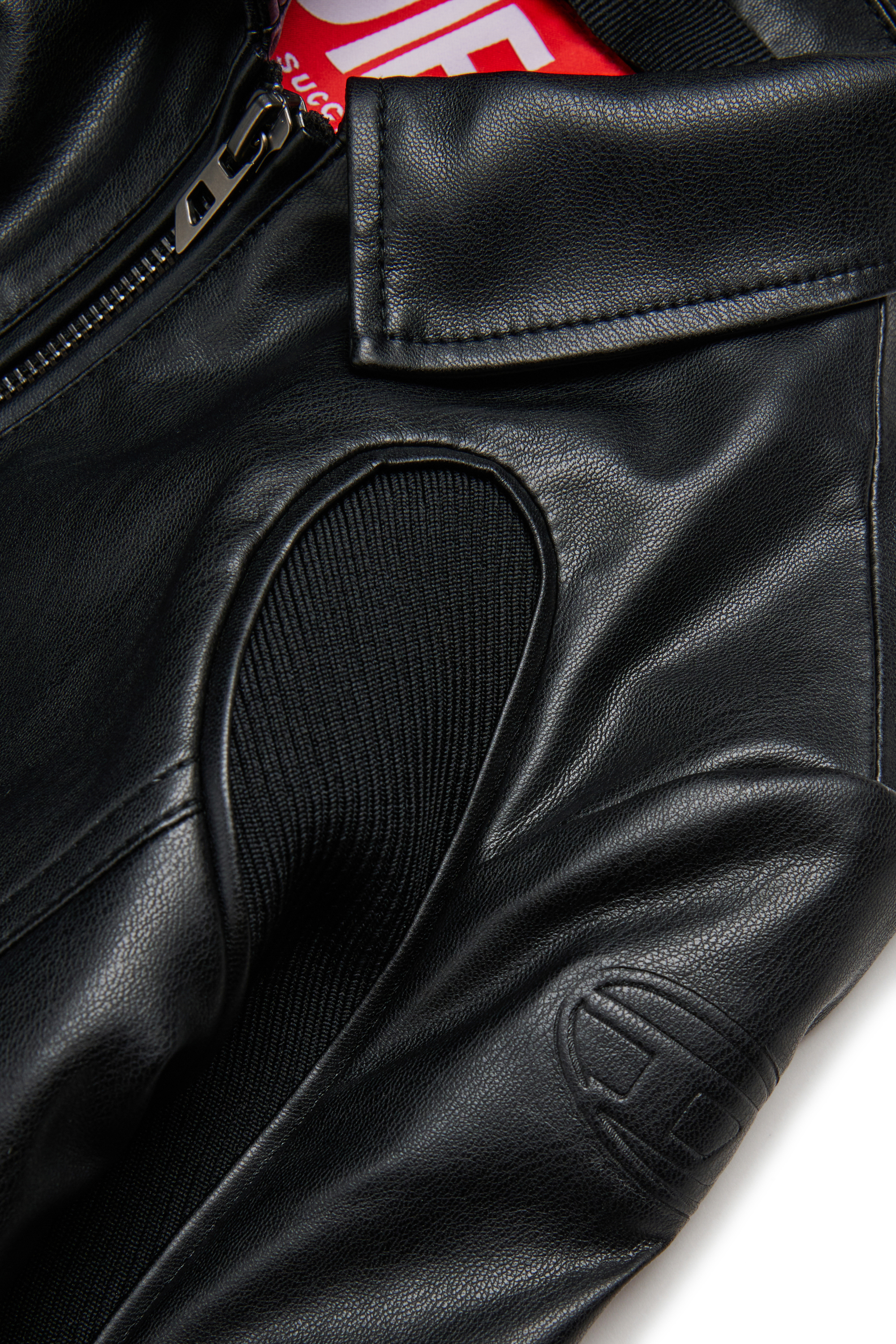 JLTOTEMP1, Black
