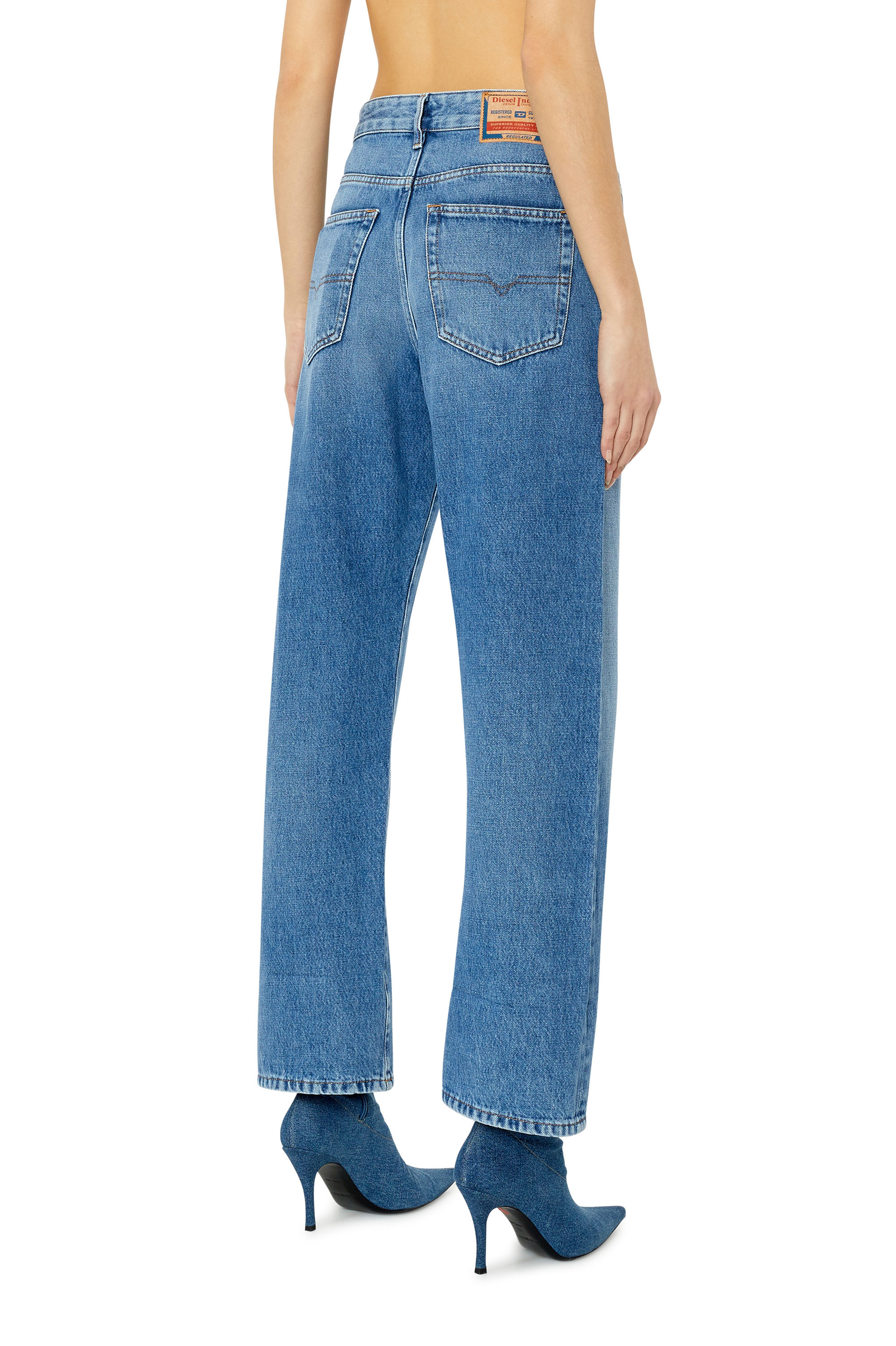 Diesel - Woman's Regular Jeans 1999 D-Reggy 09C15, Light Blue - 4