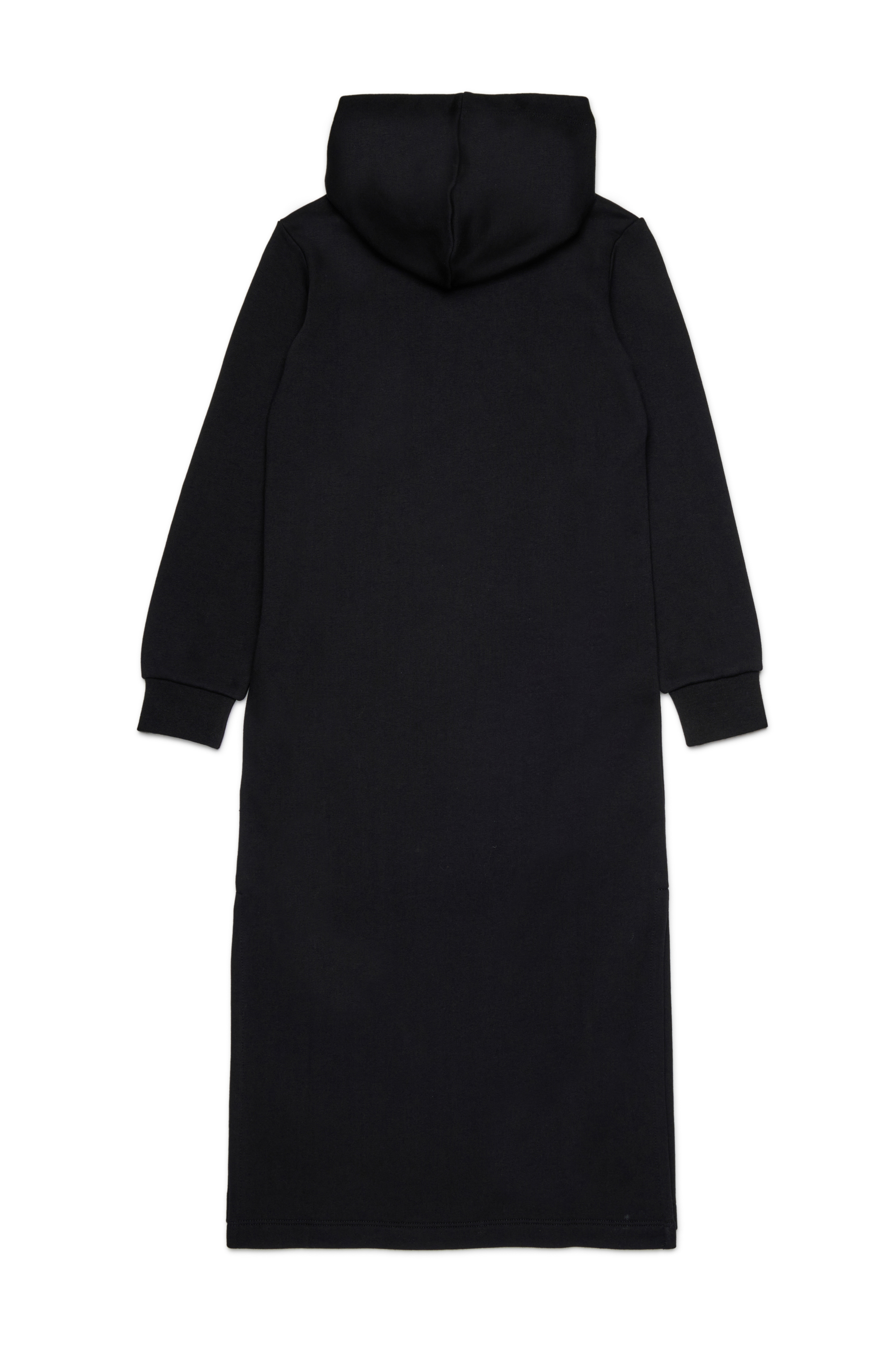 DYLA, Black