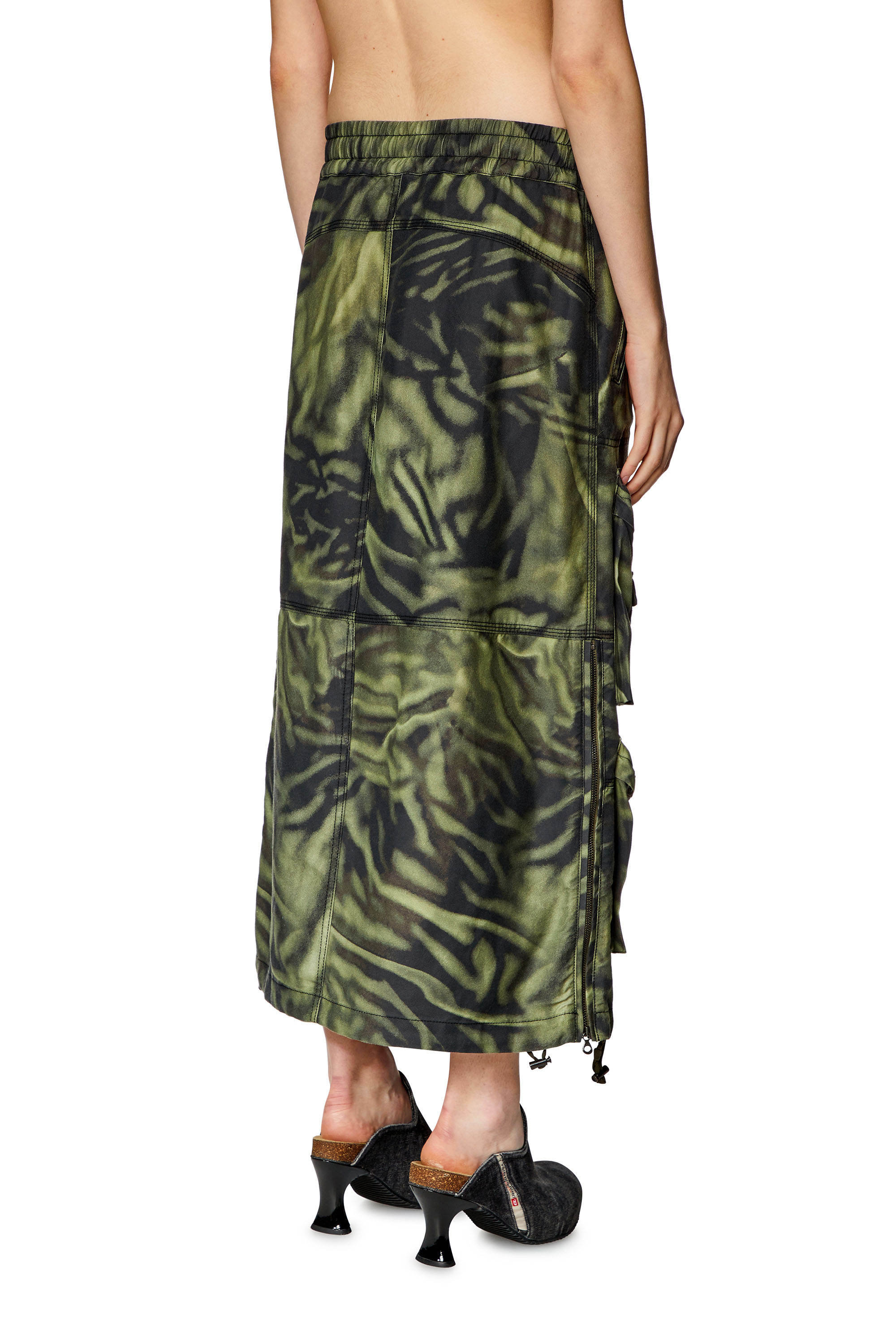 Diesel - O-MIRTOW, Woman's Long cargo skirt with zebra-camo print in Green/Black - 4
