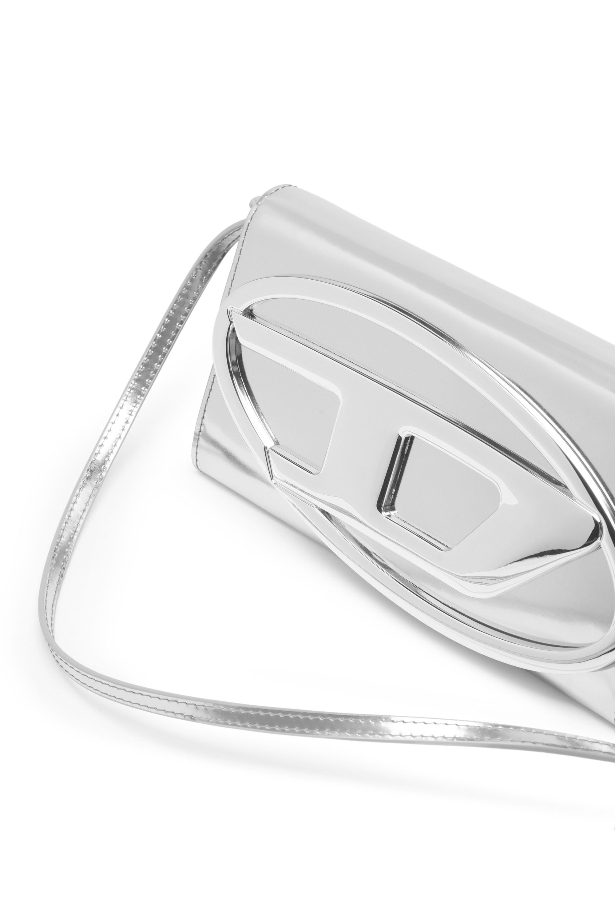 Diesel - LONG WALLET ZIP XXL, Woman's Wallet purse in metallic leather in Silver - 4