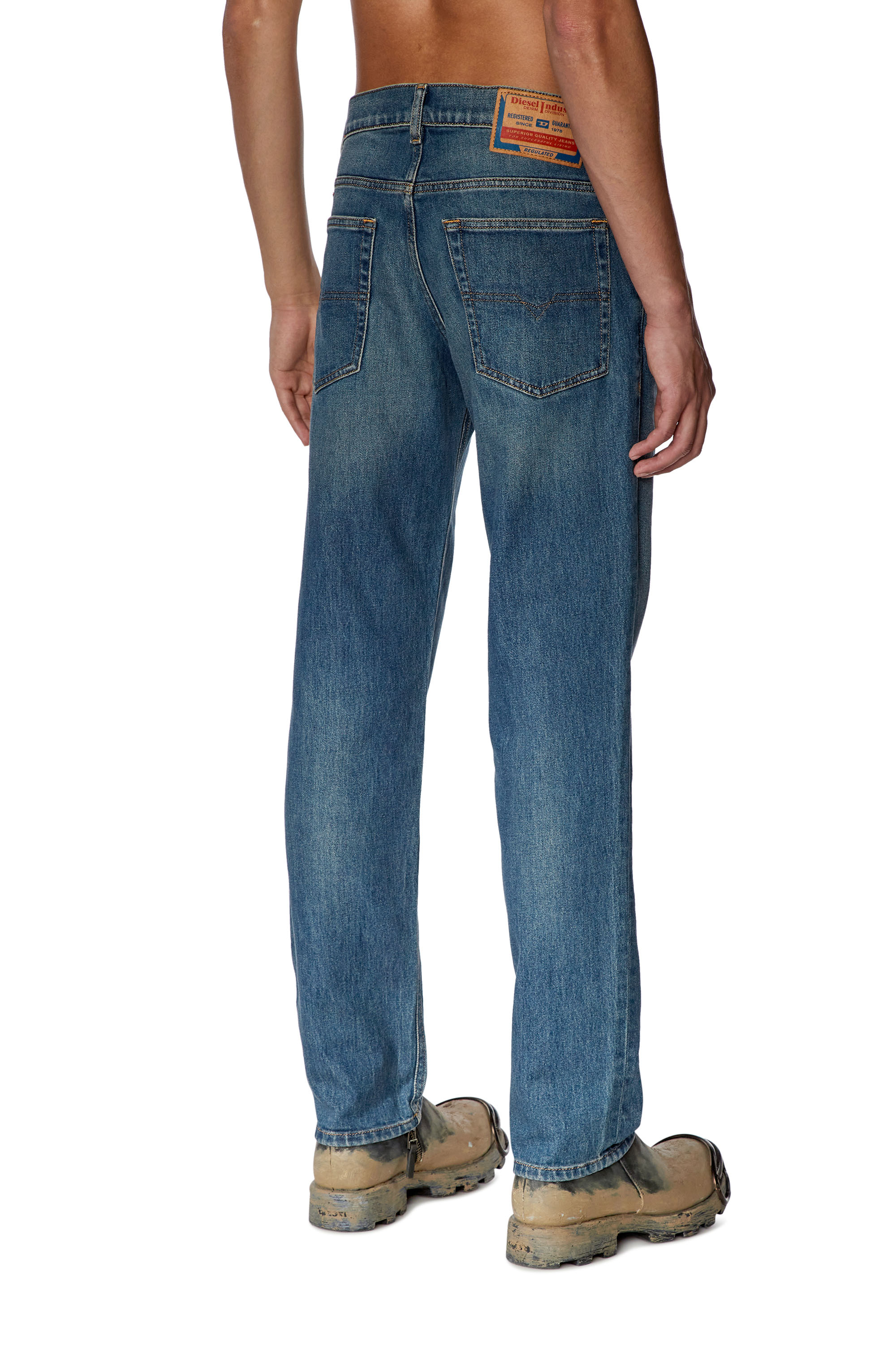 Diesel - Tapered Jeans 2023 D-Finitive 09F88, Man's Tapered Jeans - 2023 D-Finitive in Medium blue - 4