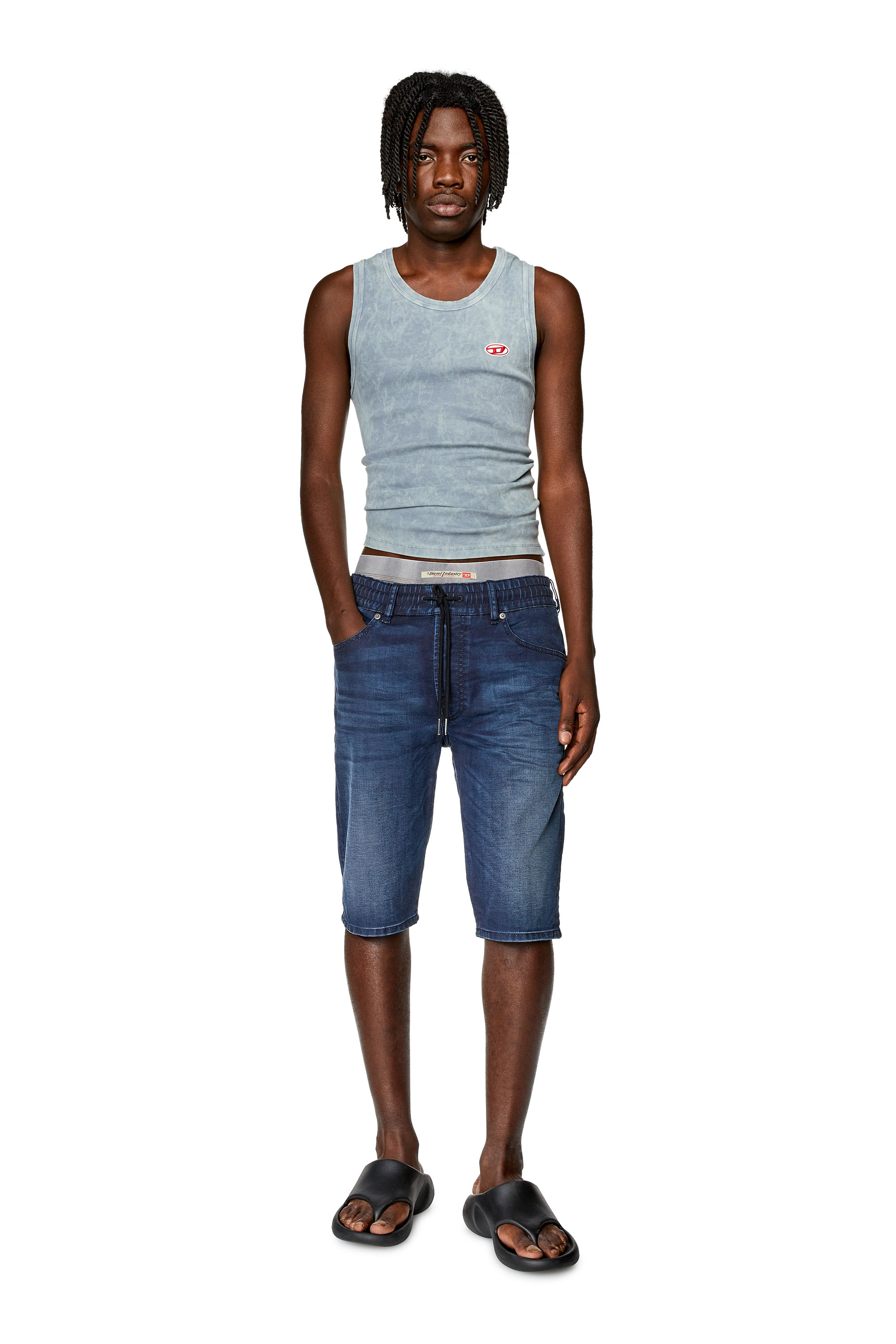 Diesel - D-KROOLEY-SHORT JOGG, Man's Chino shorts in JoggJeans in Dark Blue - 2