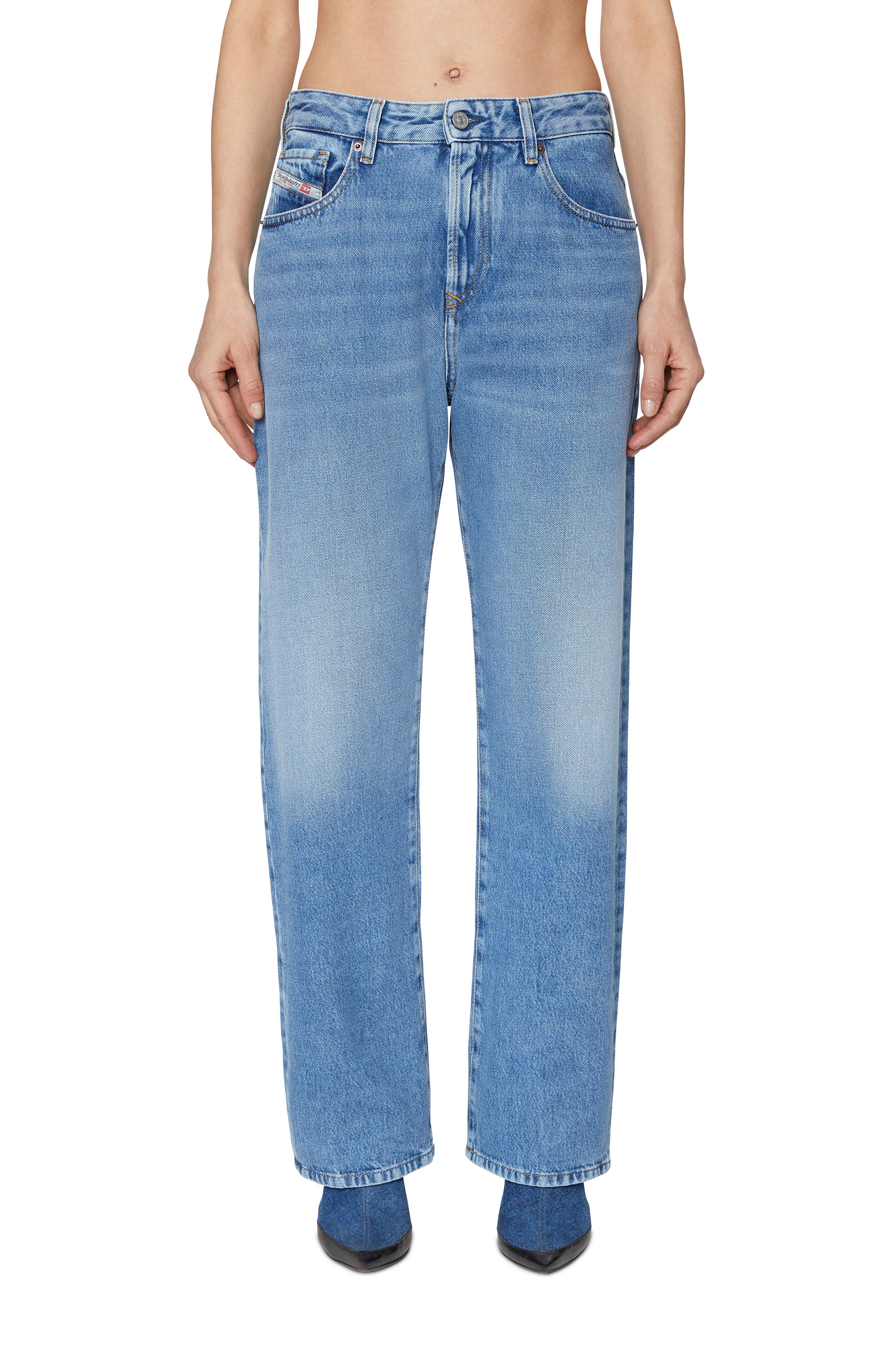Diesel - Straight Jeans 1999 D-Reggy 09C16, Woman's Straight Jeans - 1999 D-Reggy in Medium blue - 1