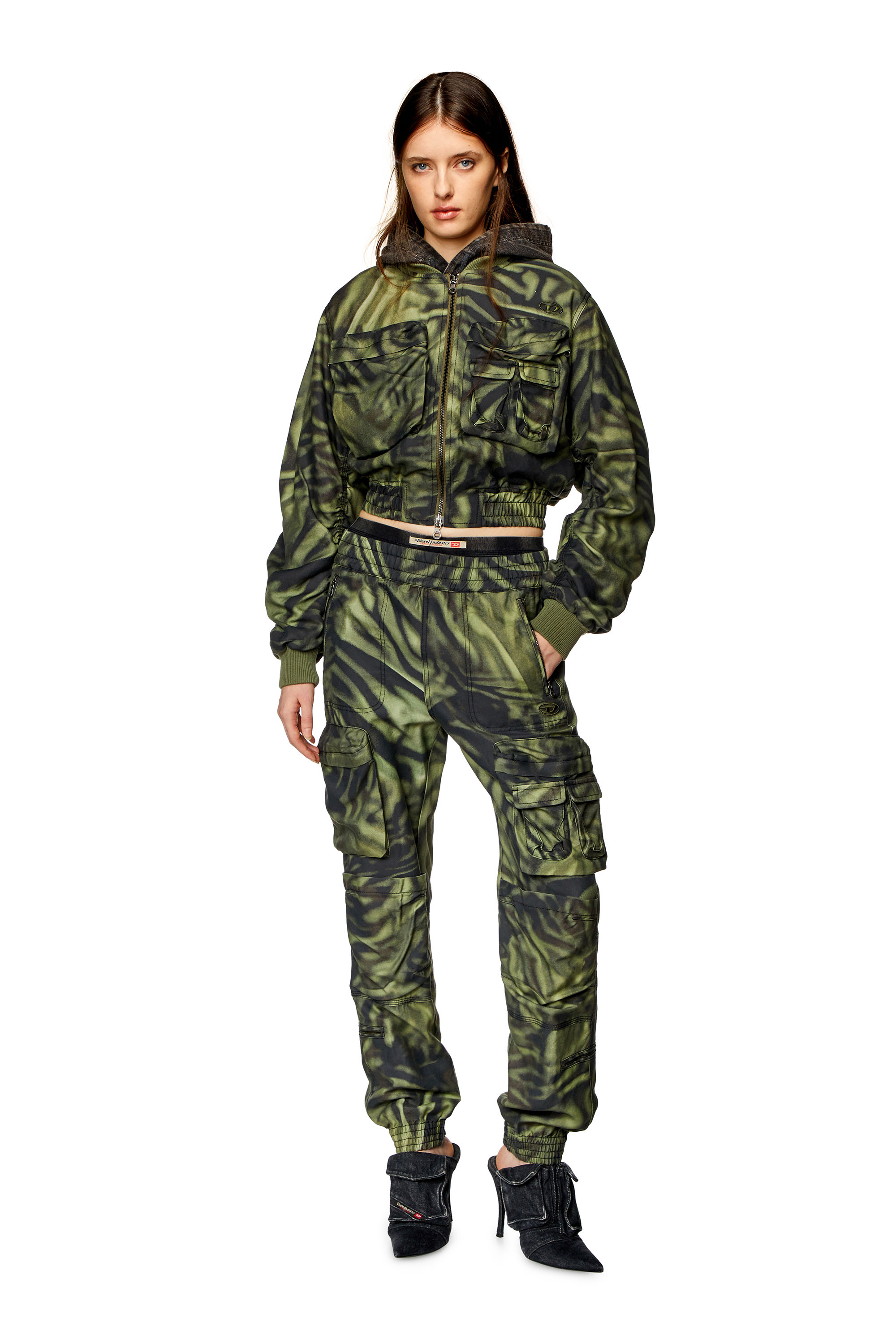 Diesel - P-MIROW, Woman's Cargo pants in zebra-camo twill in Black/Green - 2