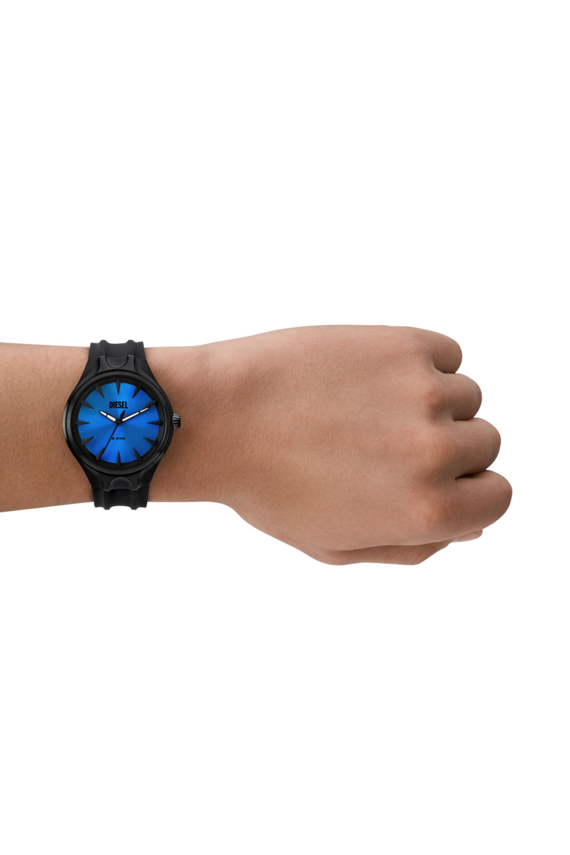 Diesel - DZ2203, Man's Streamline three-hand black silicone watch in Black - 4