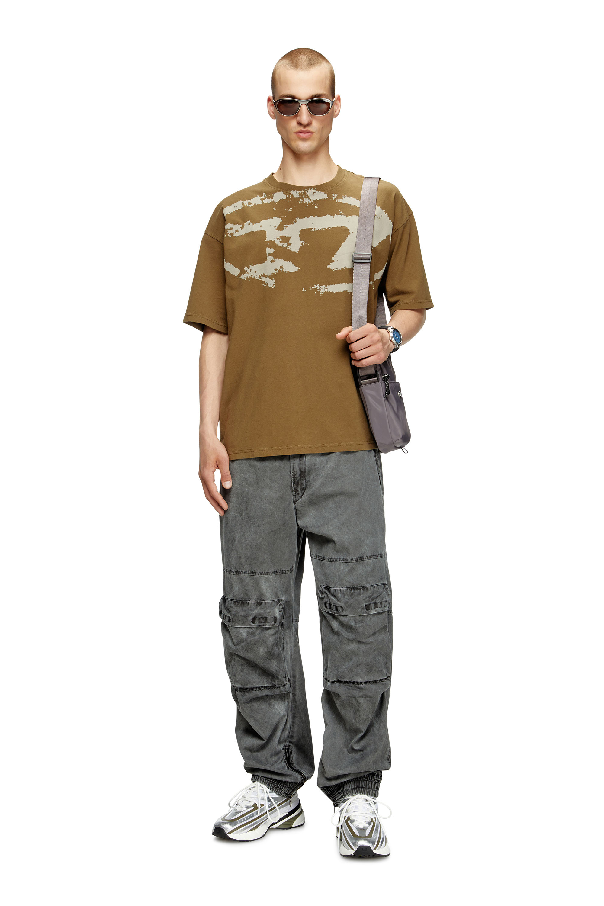 Diesel - T-BOXT-N14, Man's T-shirt with distressed flocked logo in Green - 2