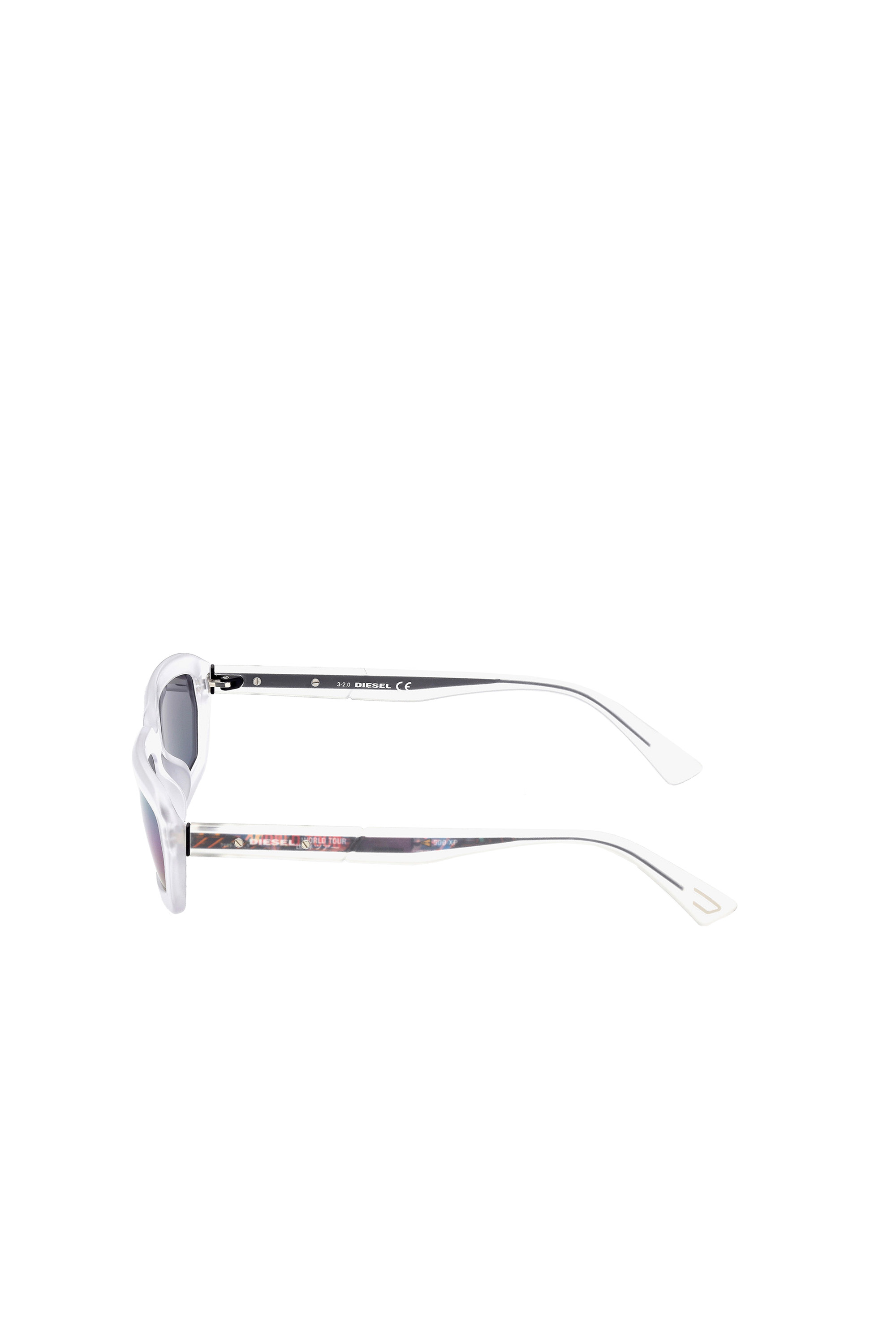 Diesel - DL0347, Unisex's Bold volumes and clean-cut sunglasses in White - 1