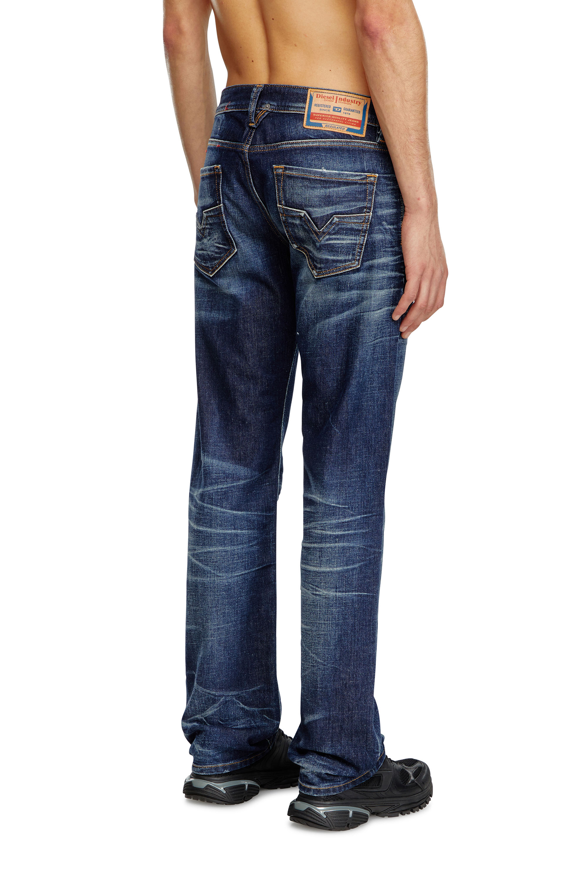Diesel - Man's Regular Jeans 1985 Larkee 09J90, Dark Blue - 4