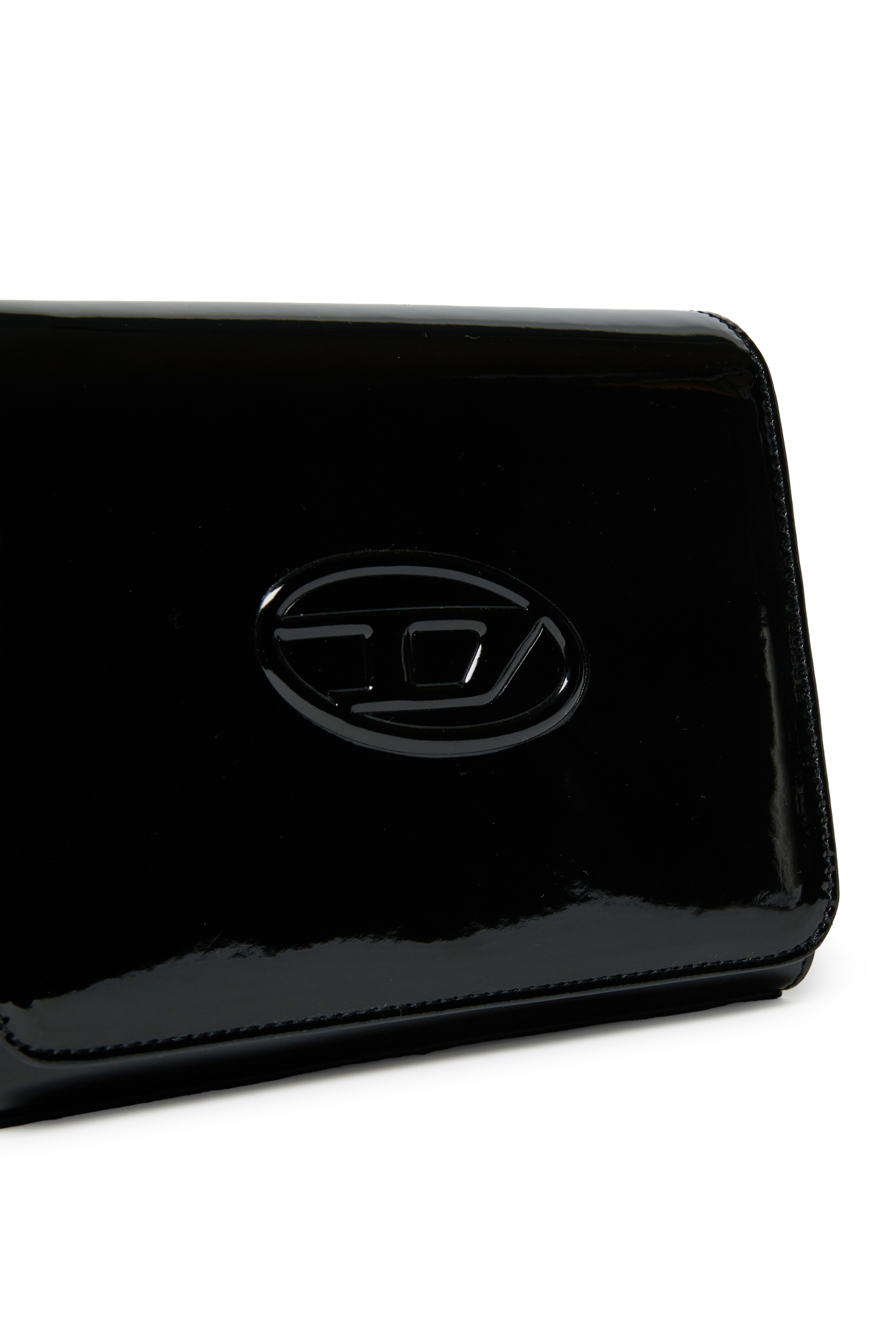 WROSE, Black