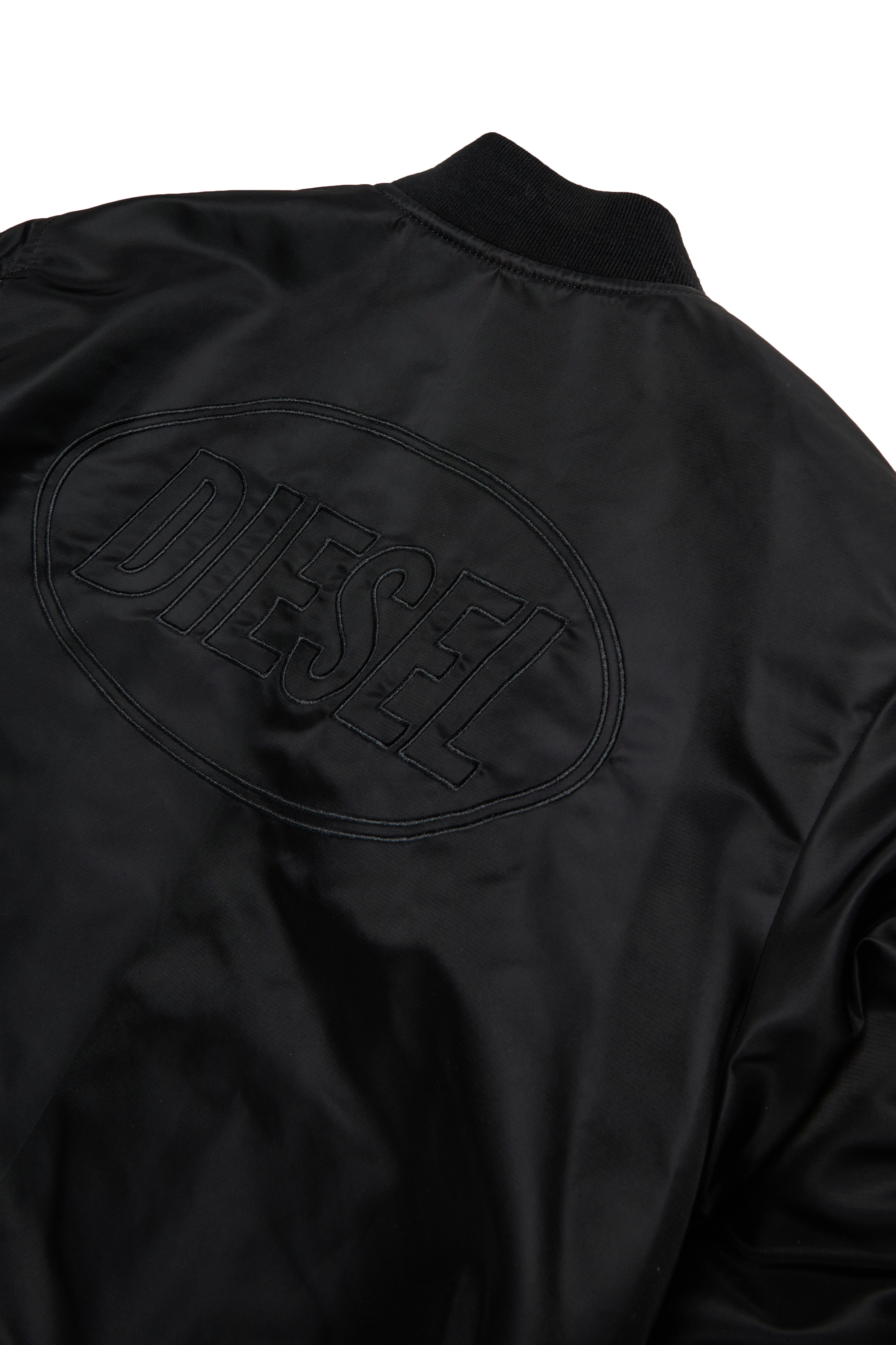 JHELD, Black