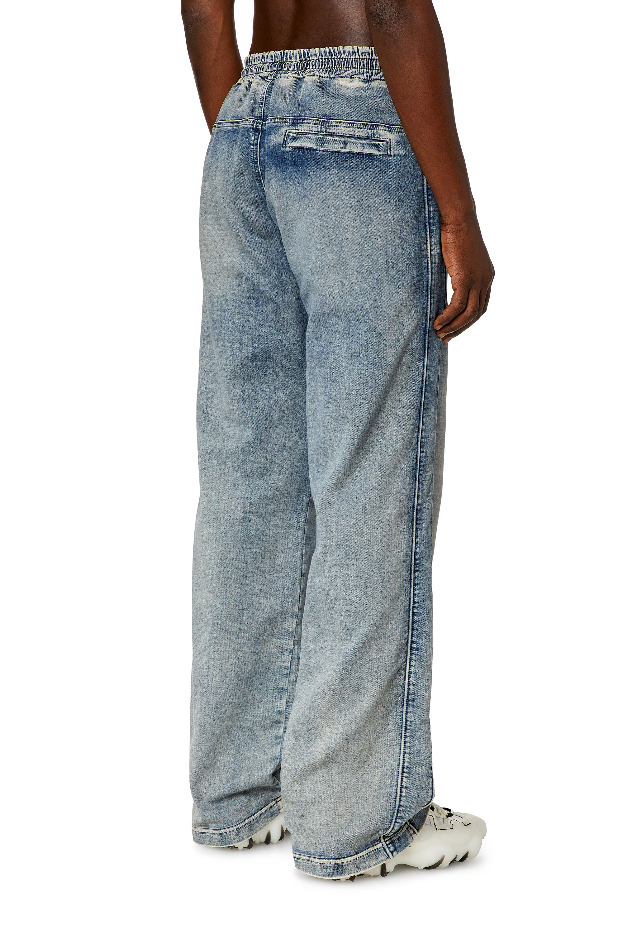 Diesel - Unisex's Relaxed D-Martyans Track Denim 068JS, Medium blue - 4