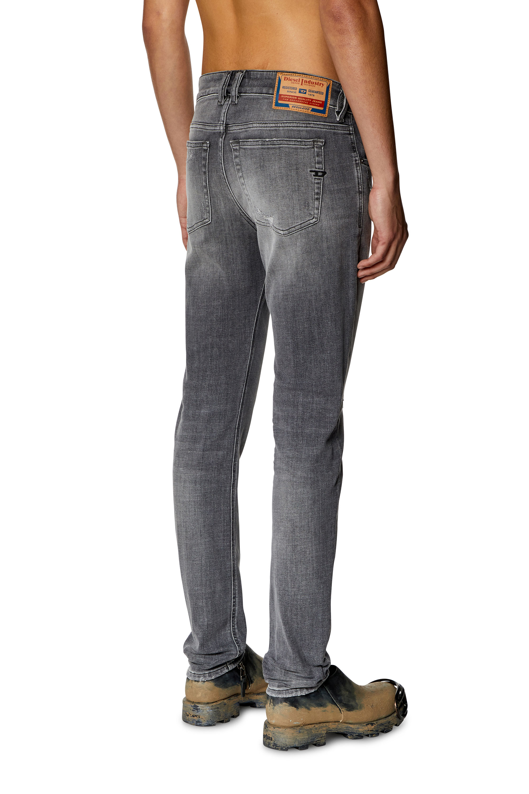 Diesel - Man's Skinny Jeans 1979 Sleenker 09H70, Grey - 4