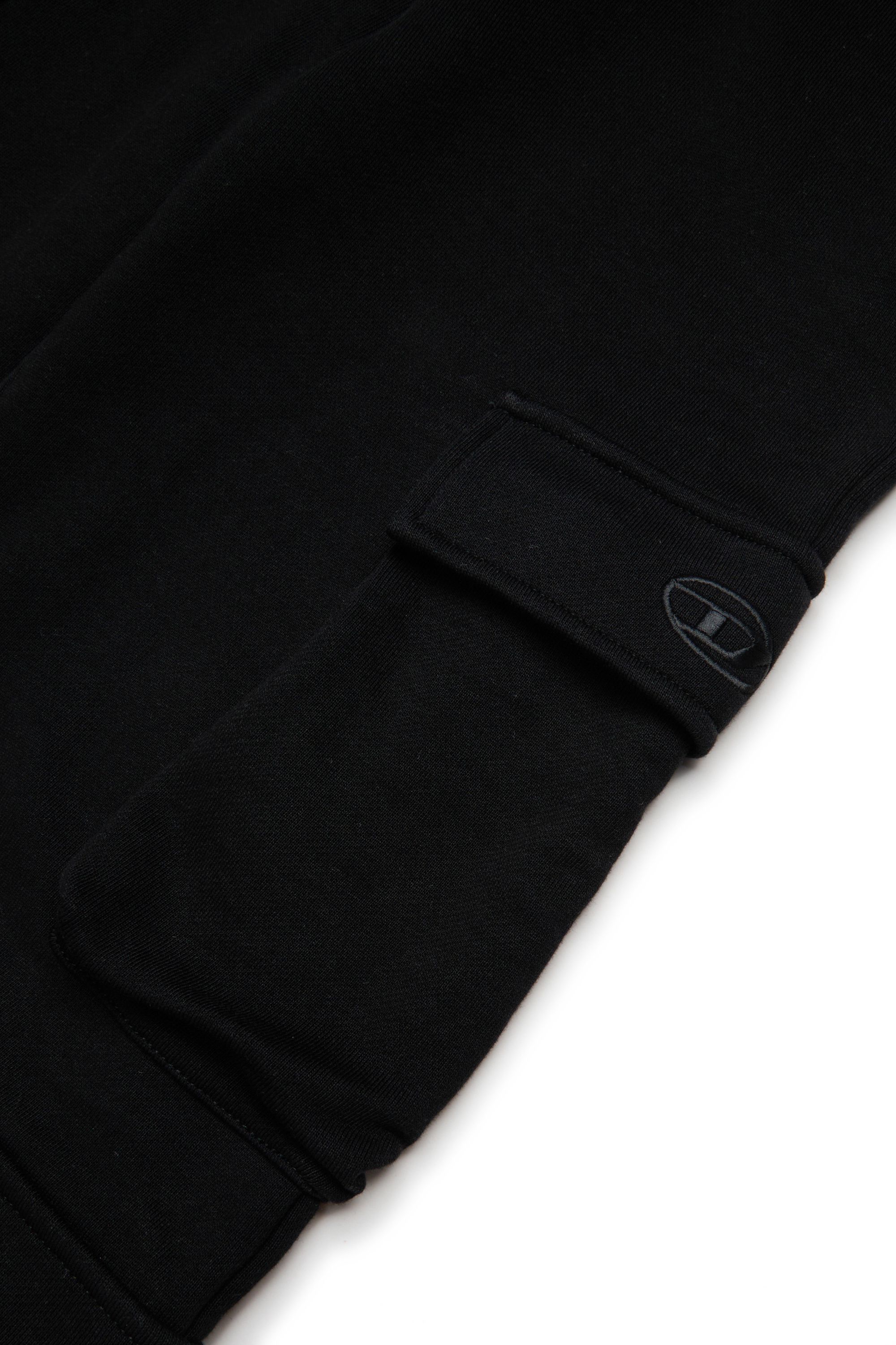 PASDIR, Black