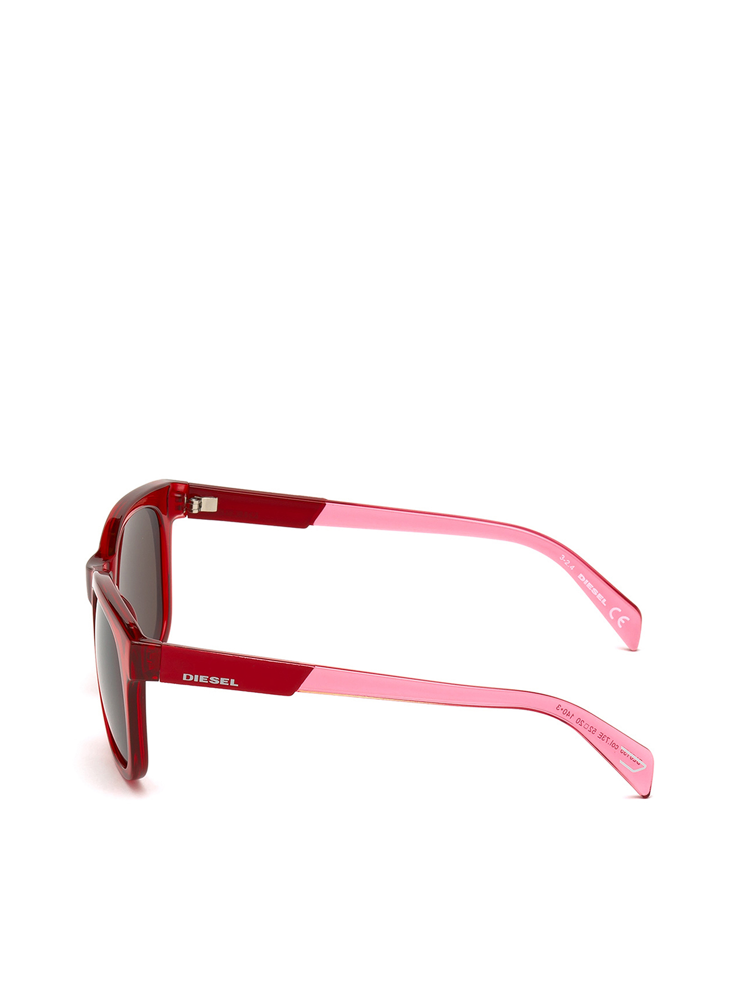DL0135, Red