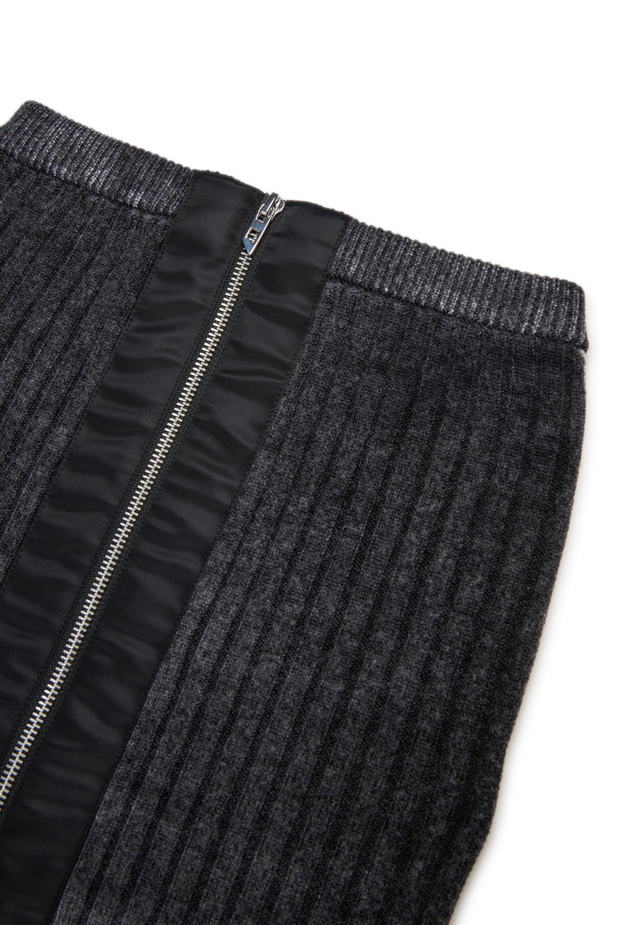 GMASI, Black