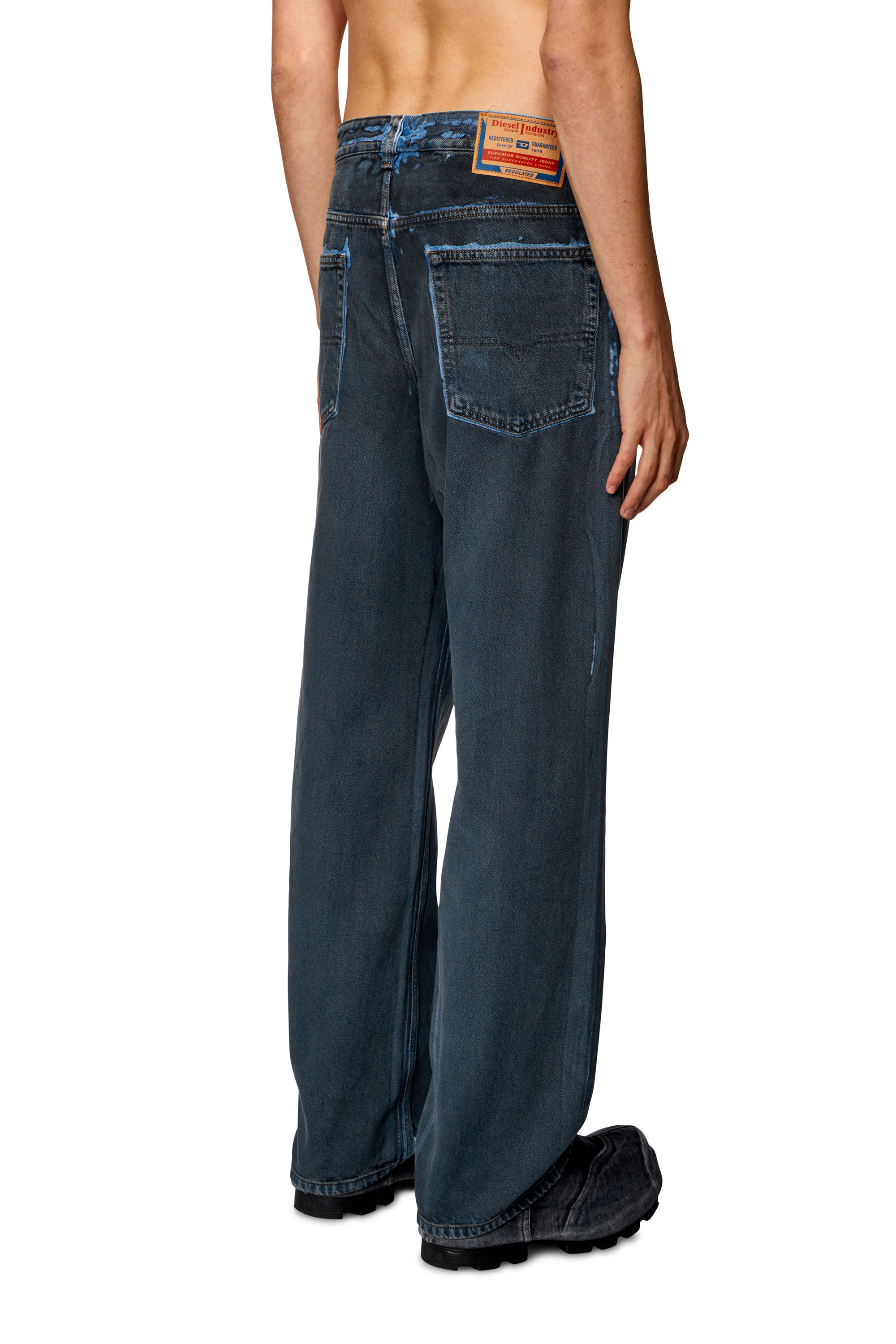 Diesel - Man's Relaxed Jeans 2001 D-Macro 09K45, Dark Blue - 3