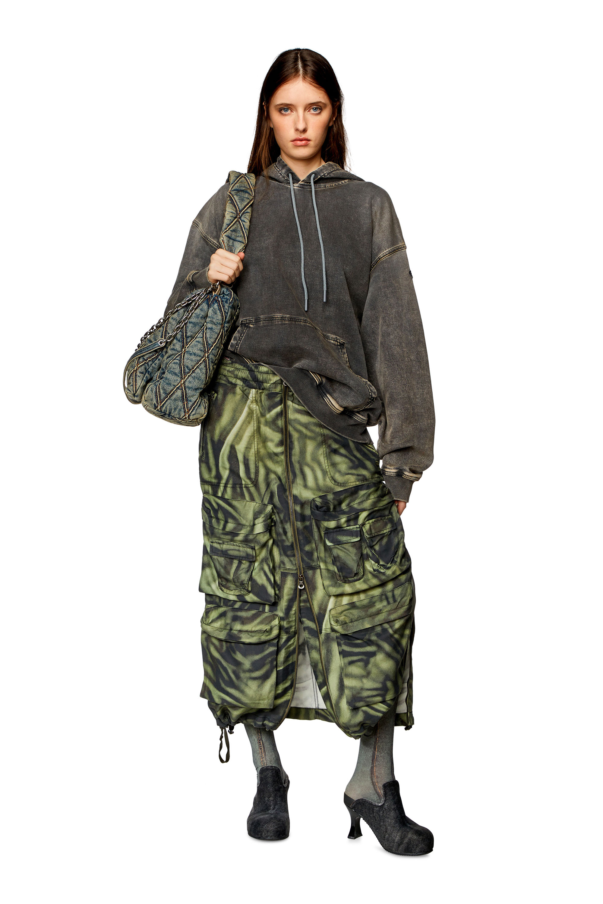 Diesel - O-MIRTOW, Woman's Long cargo skirt with zebra-camo print in Green/Black - 2
